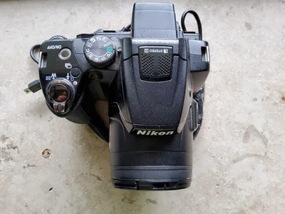 Nikon COOLPIX P500 12.0MP Digitalkamera - Schwarz - Bild 1 von 3