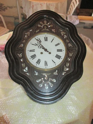 pendule oeil de boeuf - Photo 1/4