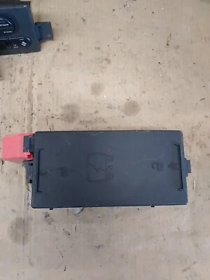 Buick Lesabre 2003 2004 2005 3,8 motor limitado caja de fusibles 15411948 Foto 1 de 4