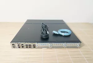 Cisco ISR4431-AX/K9 ISR 4431 Sec bundle with APP and SEC 1x AC no front cover - Bild 1 von 2