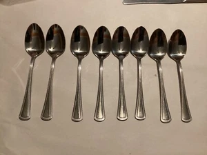 Set of 8-Oneida LTD NEEDLEPOINT BEADED ARTISTRY pattern stainless teaspoons - Picture 1 of 20
