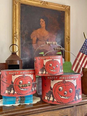 3  Vintage Like Metal With Wooden Handles Halloween Buckets With Vintage Images Cover