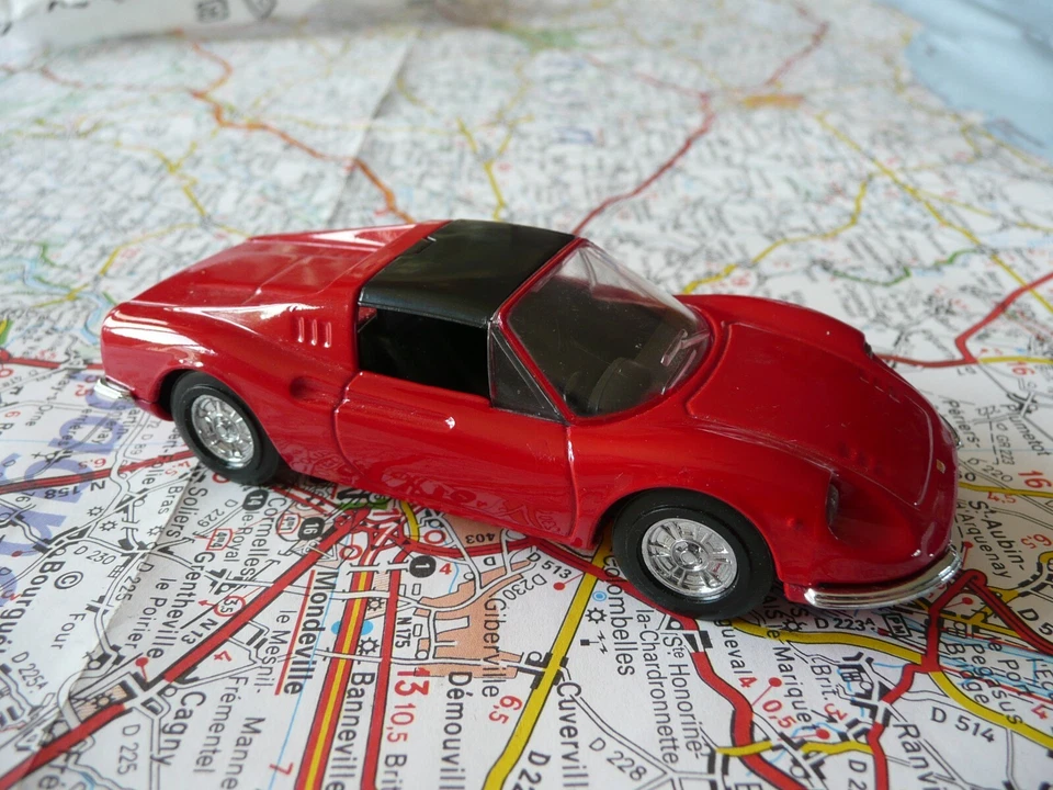 FERRARI Dino 246 GTS Rouge 1973 Ancienne Dinky Matchbox  1/43 - Photo 1/1