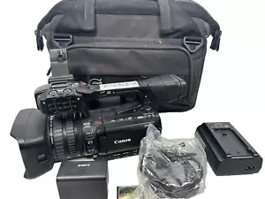 Canon XF205 HD Professionnel Caméscope + Chargeur / Secteur,Batterie,Carte Cf , - Photo 1 sur 10