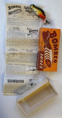 Nice Vintage Wood Bomber 700 Series Bomberette Lure W/Box & Paper - Image 1 of 4