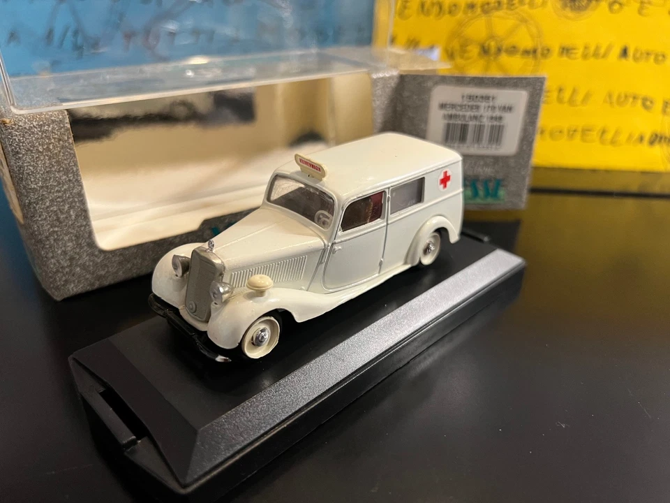 1/43 Vitesse Mercedes 170 krankenwagen 1949 150351 ambulance ambulanz ambulancia - Immagine 1 di 1