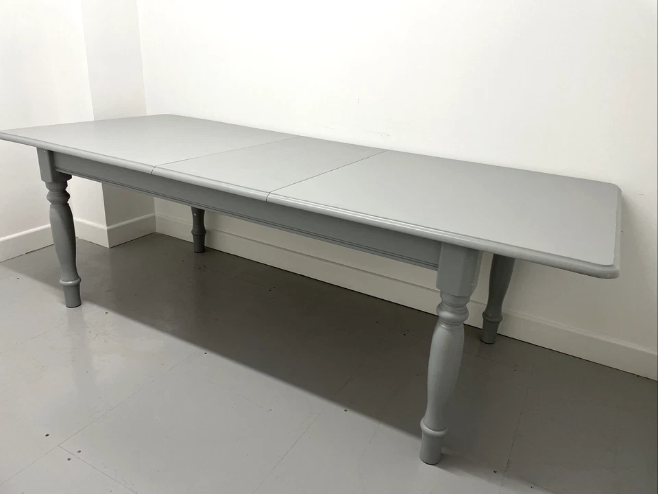 Solid Pine Vintage farmhouse extending dining table in grey farrow & Ball paint - Image 1 of 4