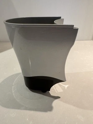 Piezas de repuesto Bullet Express Trio BE-110 - contenedor de pulpa exprimidor Foto 1 de 4