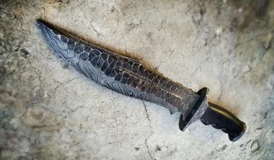 CUCHILLO BOWIE DE CAZA HOJA DE ACERO DAMASCO FORJADO HECHO A MANO PERSONALIZADO CUCHILLO DE SUPERVIVENCIA Foto 1 de 3