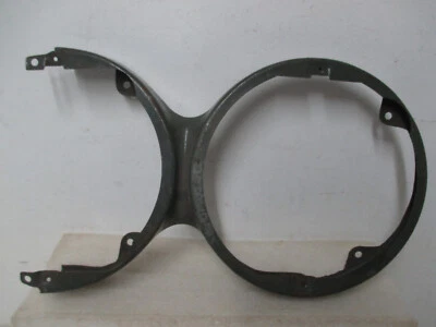 Bisel de lámpara de cabeza izquierda Mopar NOS 1960 Plymouth Savoy Belvedere Fury 1863839 Foto 1 de 4