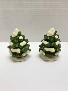Vintage links China Paar handbemalte Weihnachtsbäume #06466 Taiwan - Bild 1 von 3