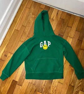 PRE-OWNED - GAP Kids Smiley Green Hoodie Size 10 - Picture 1 of 3