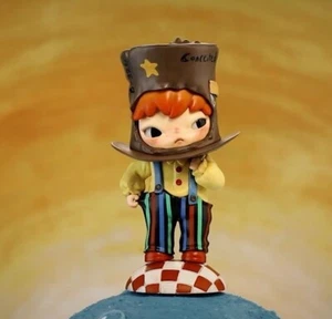 POP MART Hirono×Le Petit Prince Series The Conceited Man Figure Toy - Picture 1 of 5