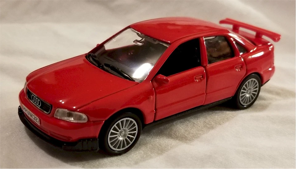 Welly - 1:34-1:39 Scale Model Audi A4 Red (BBWE49735DR) - Image 1 of 1