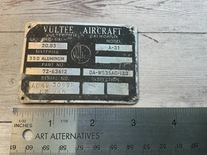 PLACA DE IDENTIFICACIÓN ORIGINAL DE LA SEGUNDA GUERRA MUNDIAL USAC RAAF VULTEE A-31 VENGEANCE AVIÓN ESPECIFICACIONES DE DATOS - Imagen 1 de 2