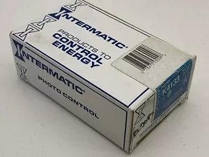 Sensor de luz fotocontrol automático Intermatic K4133 con montaje en vástago, solo 277 V - Imagen 1 de 7