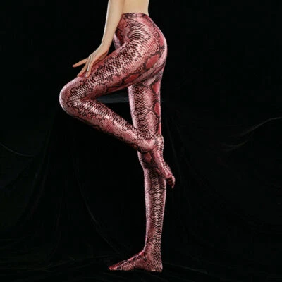 Medias pantimedias de satén opacas de leopardo brillantes con patas de yoga fetiche japonés Foto 1 de 4