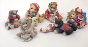 Vtg Enesco Calico Kittens Christmas Figurines Lot Ornament Holiday Stocking Wrap - Picture 1 of 18