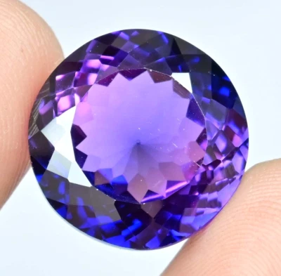 Very Clean 29.00 CT Natural Purple Blue Tanzanite IF Certified Loose Gemstone - Image 1 of 4