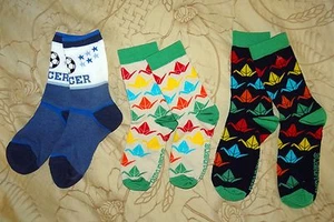 New YOUTH BOYS GRAPHIC CREW SOCKS 3 PAIRS Size 3-5 Y - Picture 1 of 2