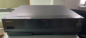 Magnetowid Panasonic NV-HS1000 SVHS z FB, 2J GWARANCJA - Zdjęcie 1 z 8