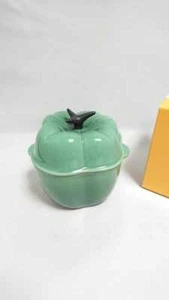 NEW Le Creuset Mini Green pepper Cocotte 12.8oz Vegetable Series Japan - Picture 1 of 4