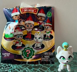 The Elf on the Shelf Elf Pets Serie 4 Figura Misteriosa BOLA DE NIEVE Gato Abierto a Identificación - Imagen 1 de 5