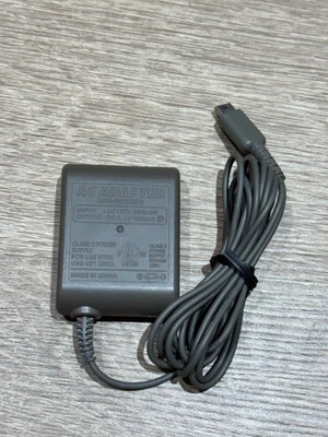 Cargador adaptador de corriente alterna Nintendo DS USG-002 Lite DC5.2V 450mA genuino OEM Foto 1 de 4