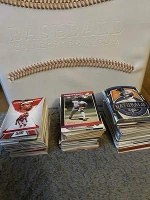 Lot of 500+ Baseball & Football Cards VINTAGE & NEW - Image 1 of 3