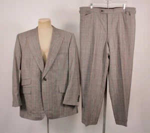 Men's 2006 Bespoke 2 PC Grey & Red Plaid Peak Lapel Suit Sz XL 2000s - Picture 1 of 17