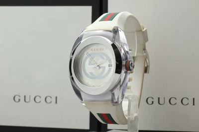 【Quasi MINT+ con scatola】 Orologio da uomo Gucci 137.1 YA137102A al quarzo... - Immagine 1 di 4