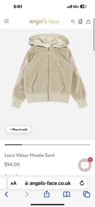 Angel’s Face Girls Hoddie Size 11-13y Beige With Wings In The Arms - Picture 1 of 10