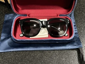 GUCCI GG0571S 001 Rectangular Square Black Shiny Black Grey 52m Herren Sonnenbrille - Bild 1 von 3