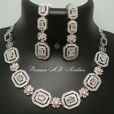 Conjunto de collar de diamantes americanos circonitas cúbicas de oro rosa con pendientes de LC Jewelz Foto 1 de 4