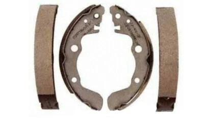 Zapatas de freno de tambor trasero Wagner para Chevrolet Spectrum Isuzu I-Mark 1985-1987 Foto 1 de 2