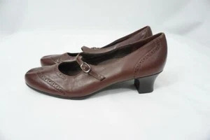 MUNRO AMERICAN 11 M USED BROWN LEATHER WINGTIP MARY JANE COMFORT SHOES/HEELS - Picture 1 of 10