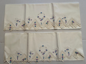Vintage Hand Crochet Blue and Violet Edge Pillowcase Set. Size 23" x 32" White