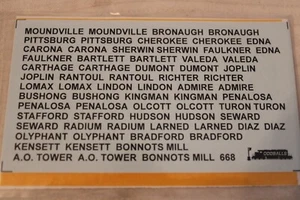 HO Scale Oddballs Decal, Missouri Pacific Station Sign Decals #87-668 - Picture 1 of 3