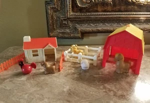 1973 Mattel Farmhouse Barn Animals 10 Pieces Horse Pig Cow Dog Chicken Pasture - Picture 1 of 11