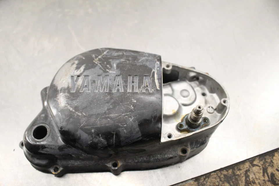 Yamaha DT100 1978 cubierta de embrague lateral del motor S784 Foto 1 de 4