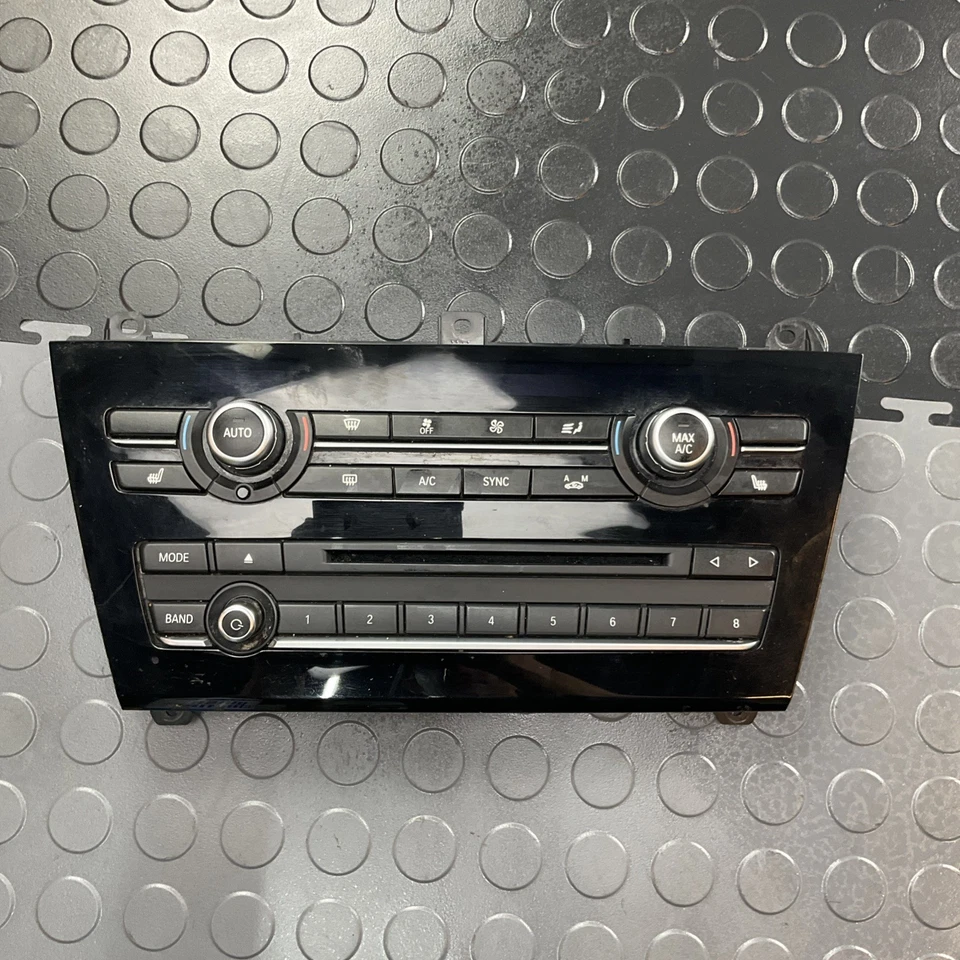 2014-2018 BMW X3 X4 F25 F26 — передний климат-контроль переменного тока / блок температуры 6825513 от оригинального производителя - Изображение 1 из 4