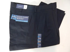CROFT&BARROW Easy Care Khaki Pleated Navy Blue 32Wx30L - Picture 1 of 5