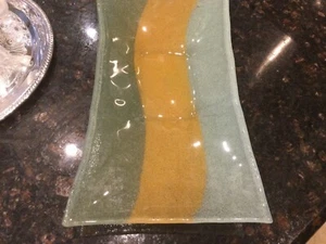Handwerkliches handgefertigtes strukturiertes Glas mit 3 Farbsegmenten 18'x 16" Herzstück - Bild 1 von 10