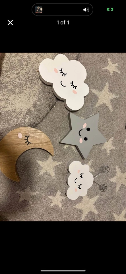 Decoración de vivero de madera luna y estrellas Foto 1 de 1