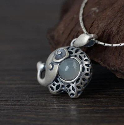 I05 Rimorchio Elefante Di Bianca Giada E Argento Sterling 925 - Immagine 1 di 2