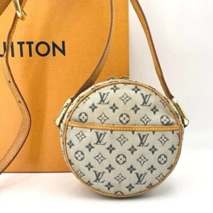 Louis Vuitton Shoulder Bag Monogram Mini Jeanne PM Canvas M92001 - Picture 1 of 24
