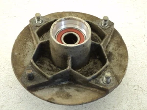 Polaris Xpress 400 Two Stroke #9519 Front Left Wheel Hub - Picture 1 of 5