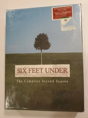 Six Feet Under - The Complete Second Season (DVD, 2004, 5-Disc Set) - Sealed - Image 1 of 4