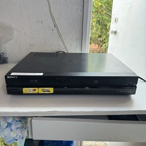 Sony RDR-VX525 DVD Recorder/VHS Combo Player (HDMI) ⚠️VCR Not Working⚠️ - Picture 1 of 4