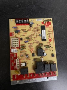 White Rodgers EMERSON 50A66-843 Furnace Control Circuit Board 150-0993. (C1) - Picture 1 of 3